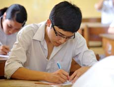 Học chương trình tiên tiến, sinh viên phải có trình độ tiếng Anh đáp ứng yêu cầu học tập.
